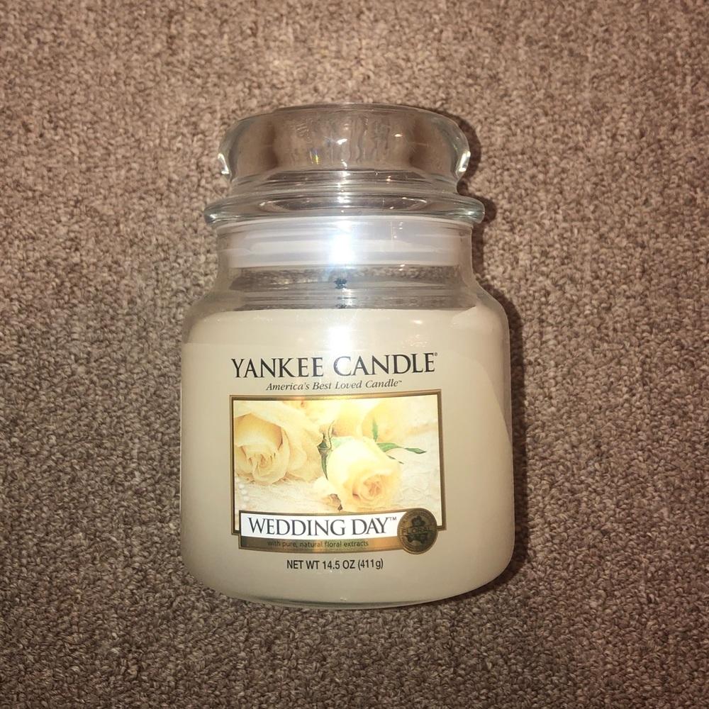 Yankee Candle Wedding Day Candle